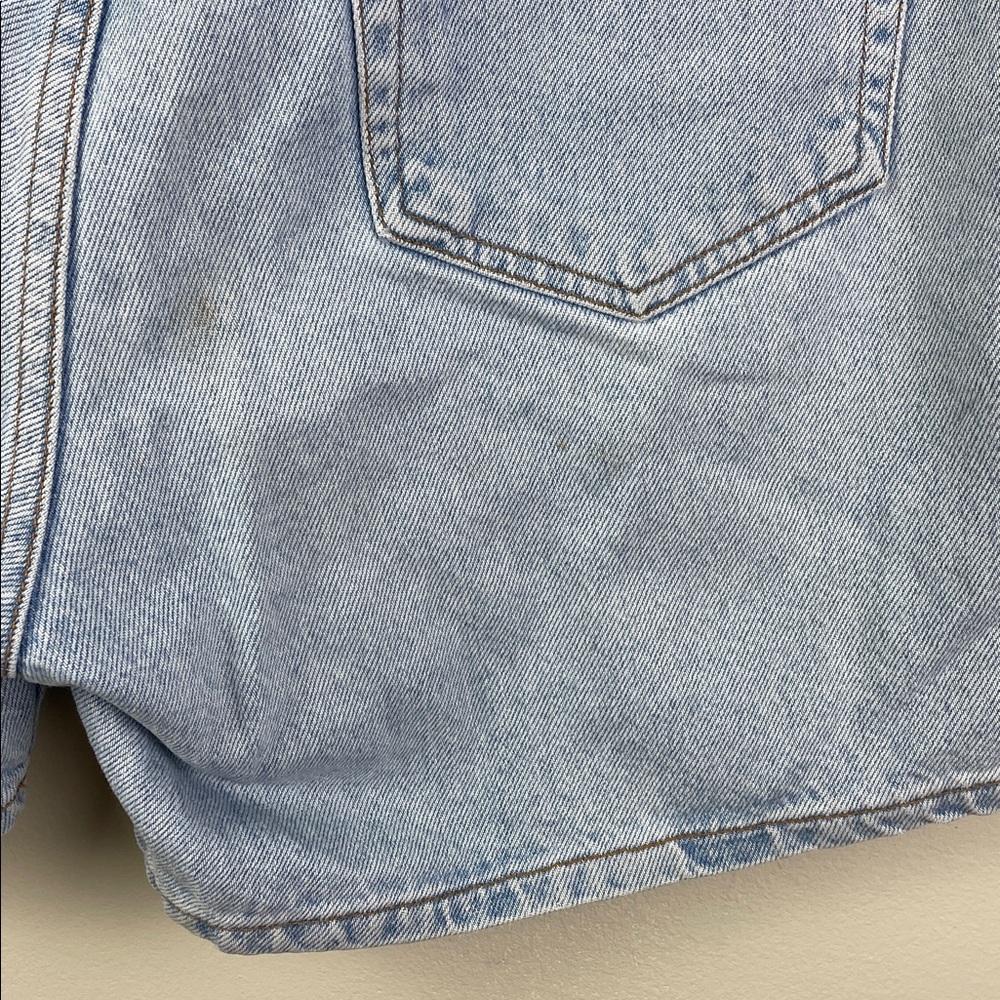 Calvin Klein Jeans Light Blue Denim Jean Shorts - Picture 7 of 9